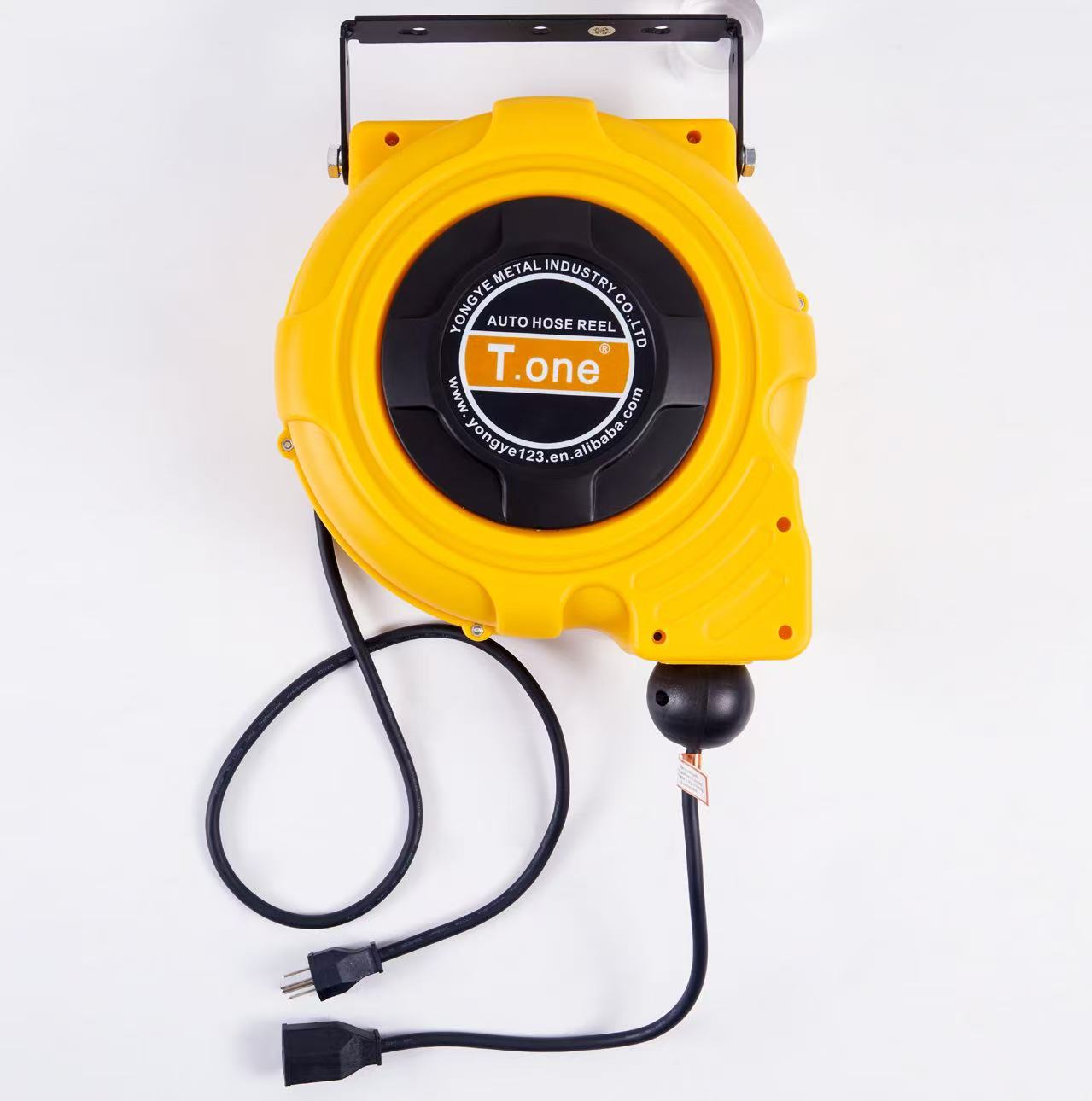 Wandmontage automatische intre - Electric Reel recensie en prijs
